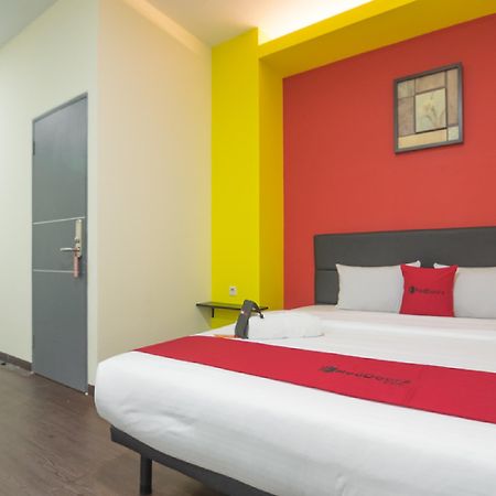 Reddoorz Near Itc Mangga Dua Hotel Jacarta Exterior foto