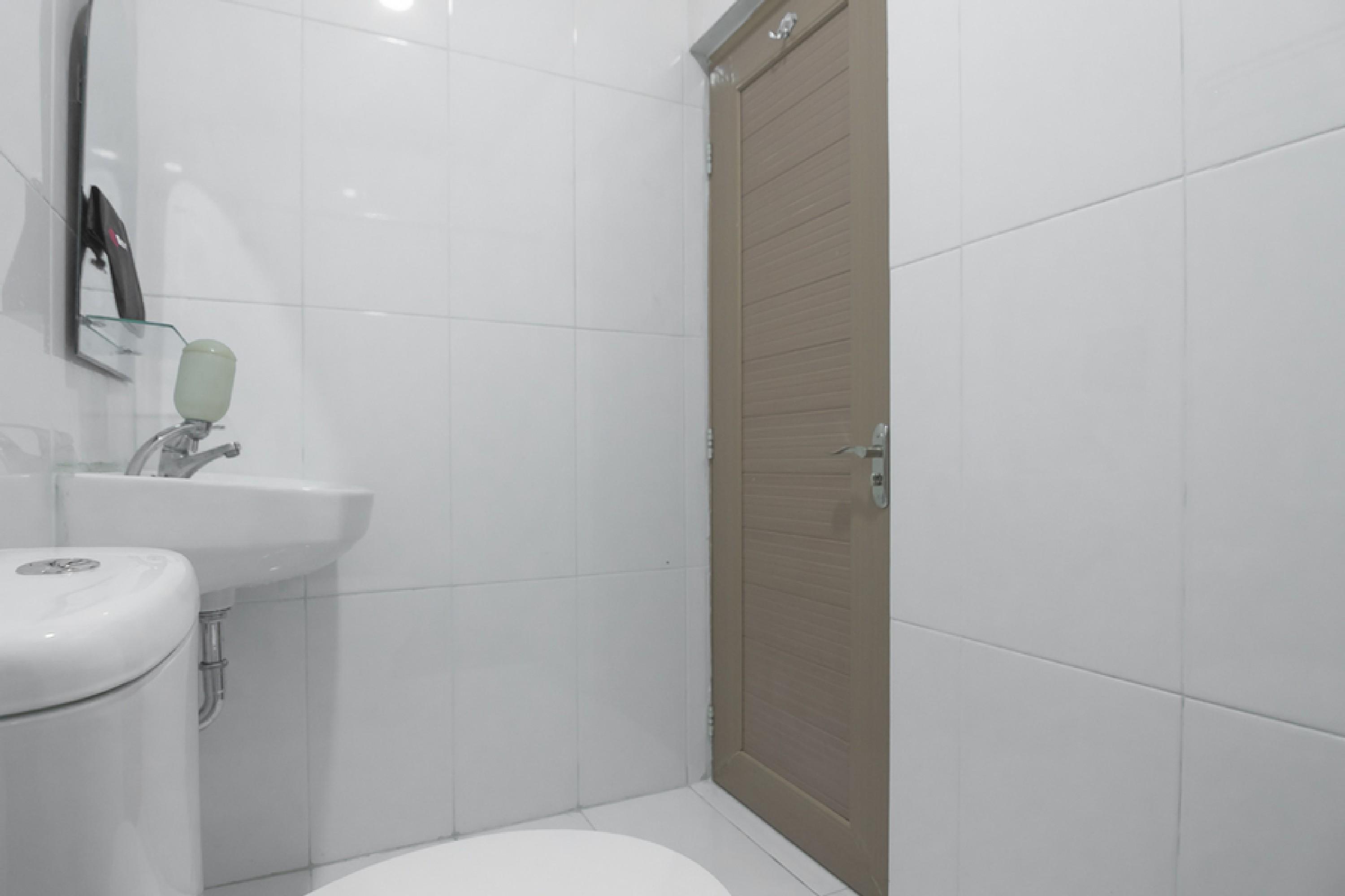 Reddoorz Near Itc Mangga Dua Hotel Jacarta Exterior foto